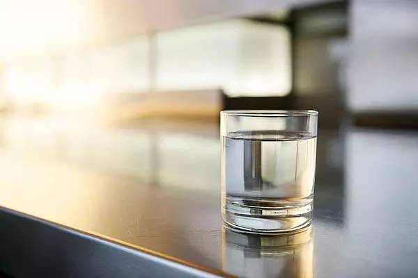 趙皖平代表建議：加快可靠飲用水源建設(shè)，確保農(nóng)村飲水安全